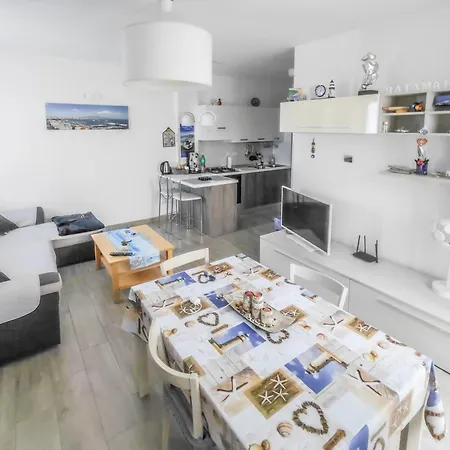 Raiamar Living Apartamento